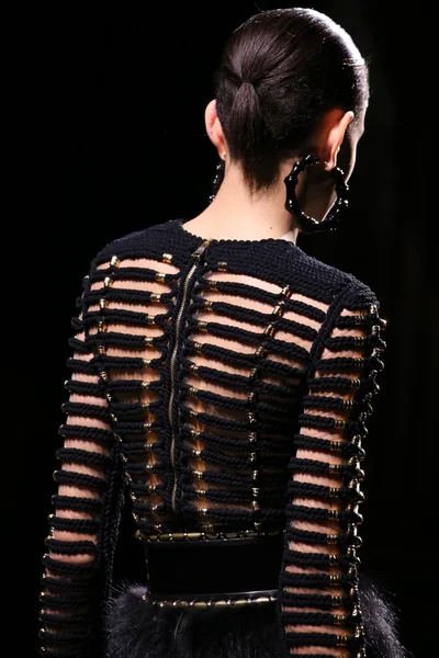 Look 22